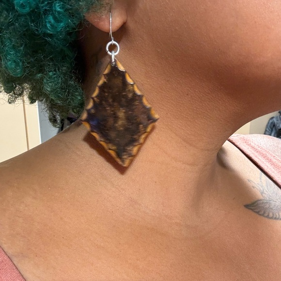 Coated Leather Earrings - Picture 5 of 5